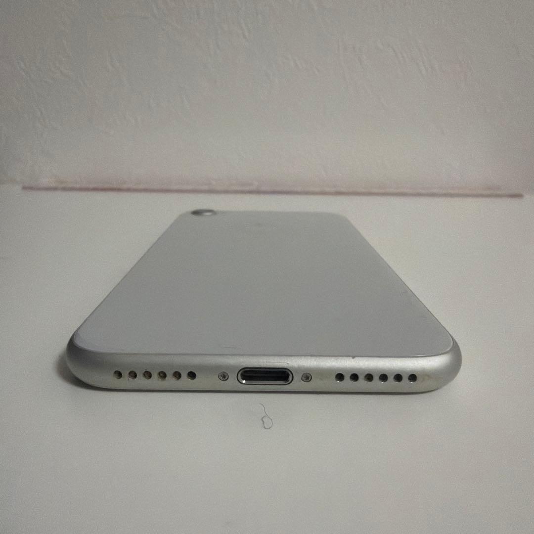 Apple iPhone8 ホワイト64GB SIMロック解除済