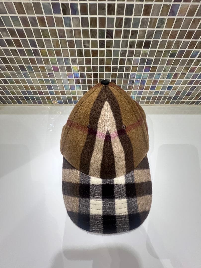 Burberry バーバリー　チェック柄 ベースボールキャップ