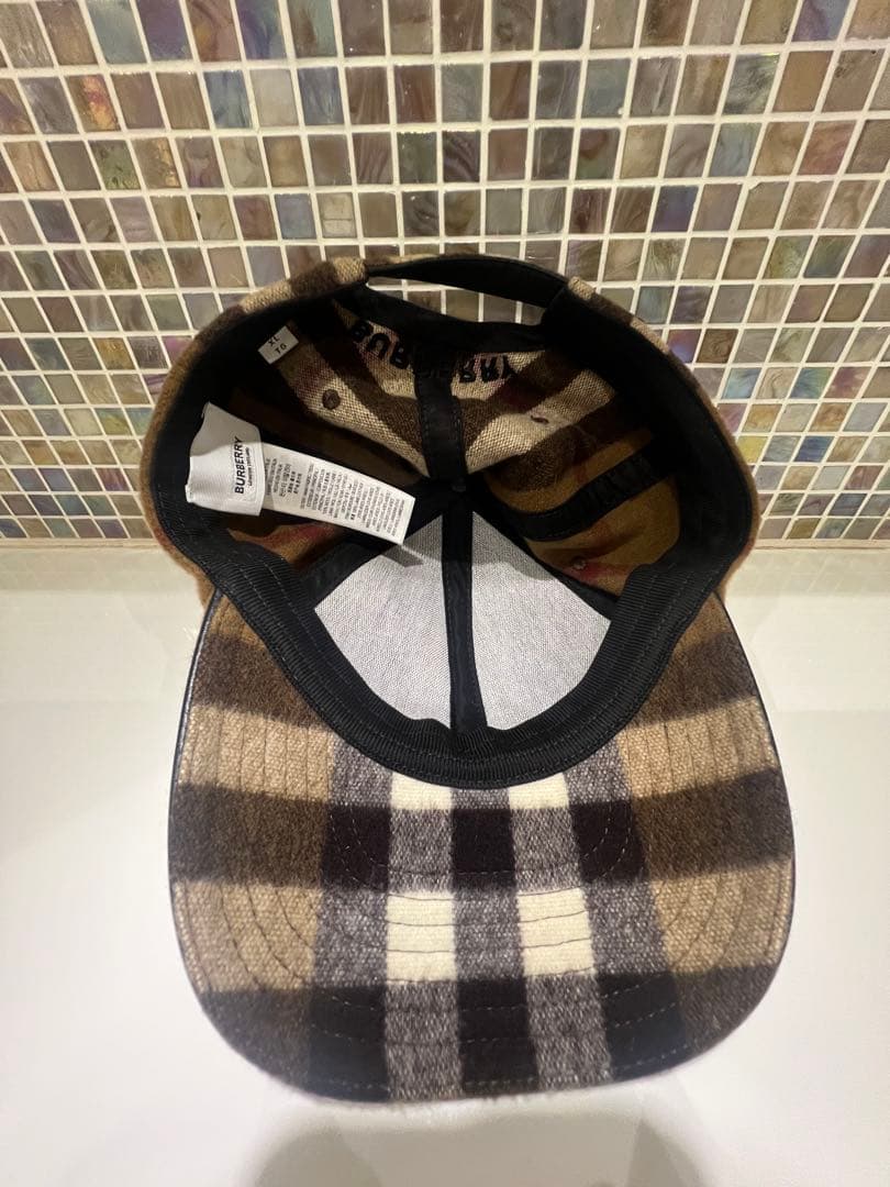 Burberry バーバリー　チェック柄 ベースボールキャップ