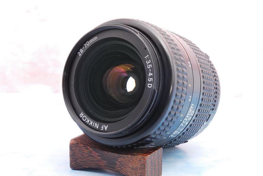 ◎ニコン D7000◎一眼レフカメラ◎高速連写◎デビュー向け◎人気機種