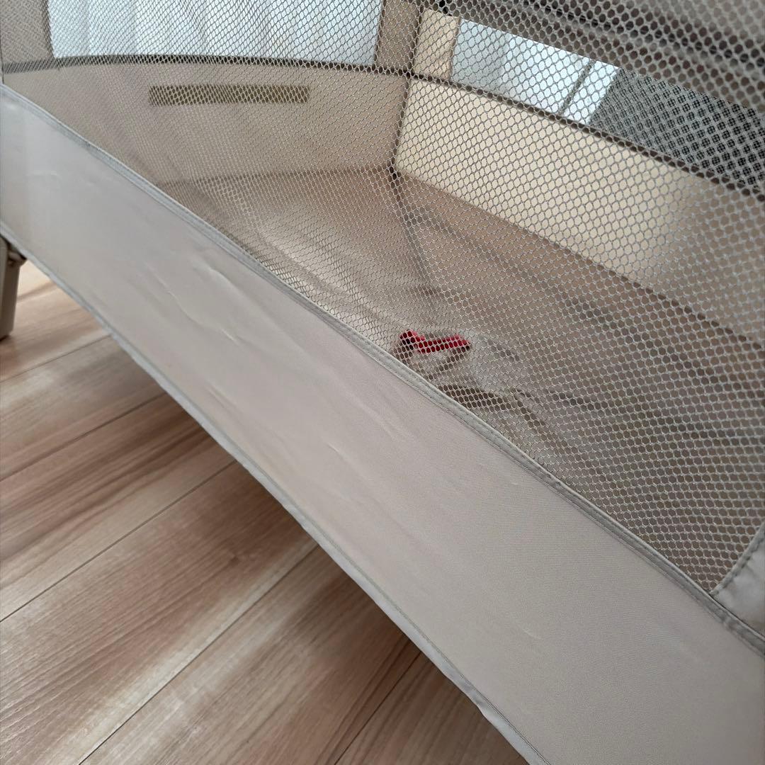 Apricaココネル折りたたみメッシュベビーベッド ブラウン