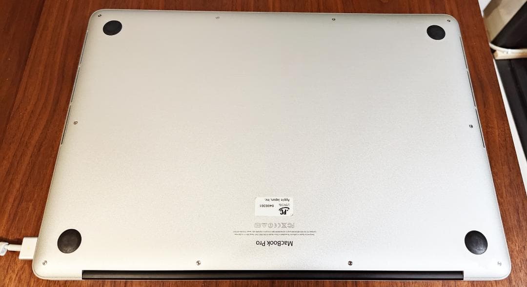 Apple MacBook Pro 15-inch A1398(マウス付き)
