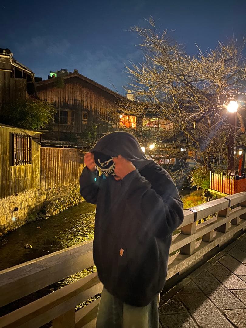 【あるある】カーハート　フルジップパーカー