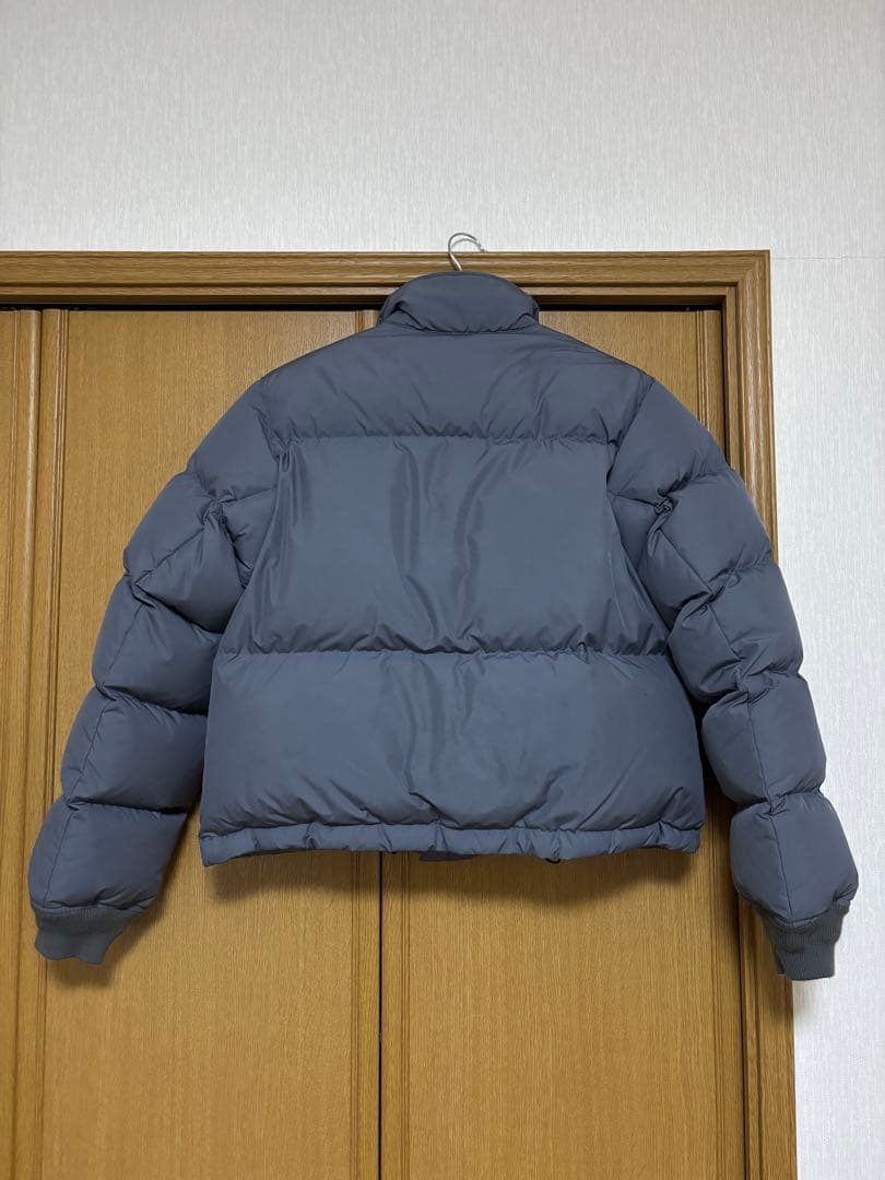 peep inside head 柴田ひかり　ダウンジャケット　グレー