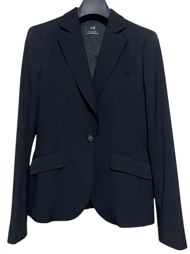 美品　23区　COLOMBO生地　ストライプパンツスーツセットアップ　ブラック