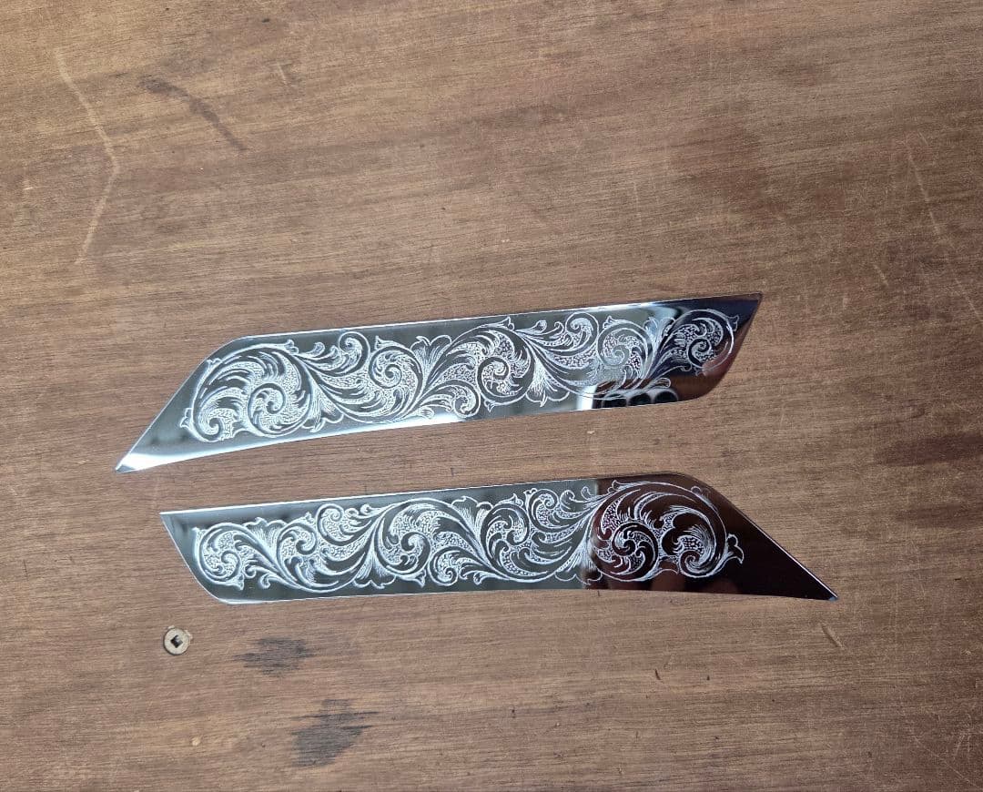 17スーパーグレート等　バラさず簡単取り付けワイパーパネル　ドアプロテクター唐草