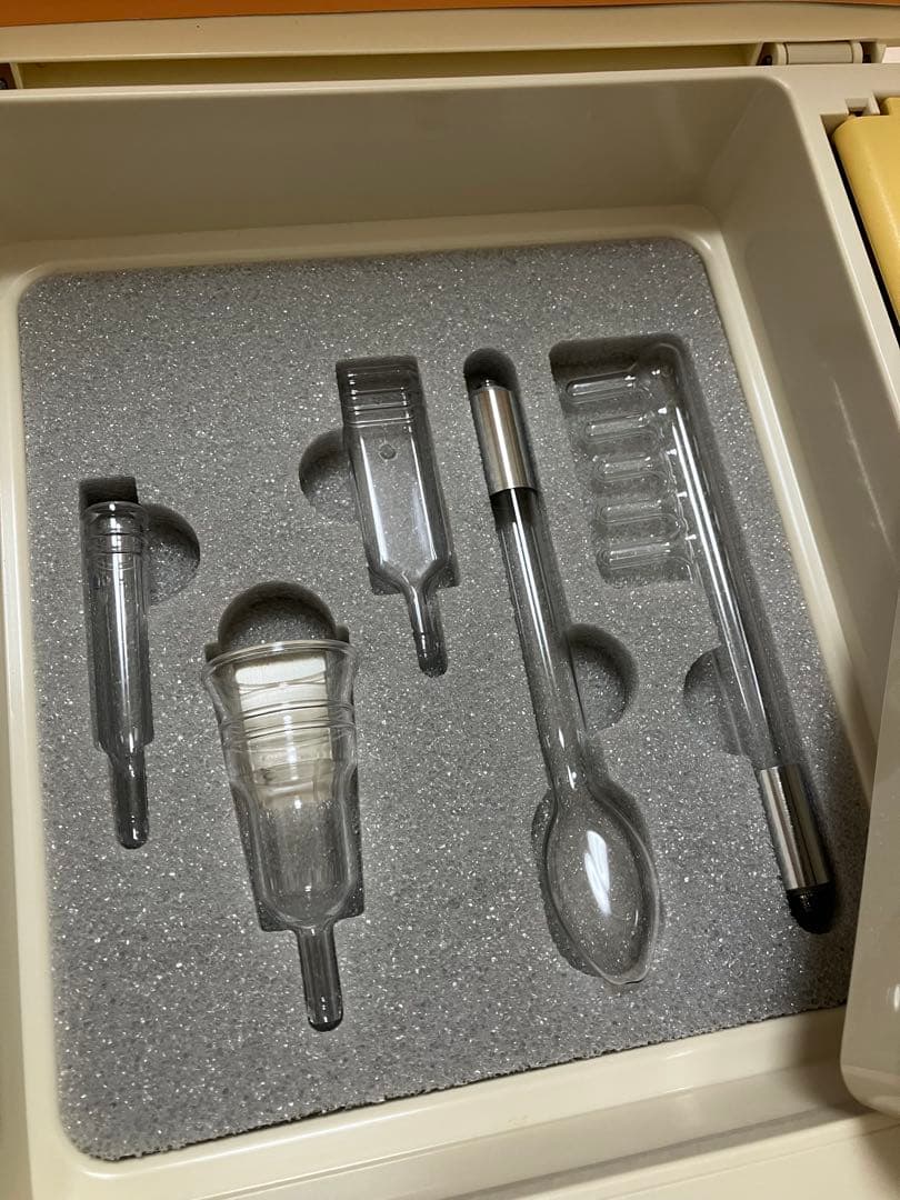 Lily sonic 美顔器 サミットインターナショナル