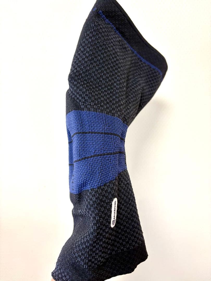 BAUERFEIND GenuTrain 膝用サポーター サイズ3 ブラック