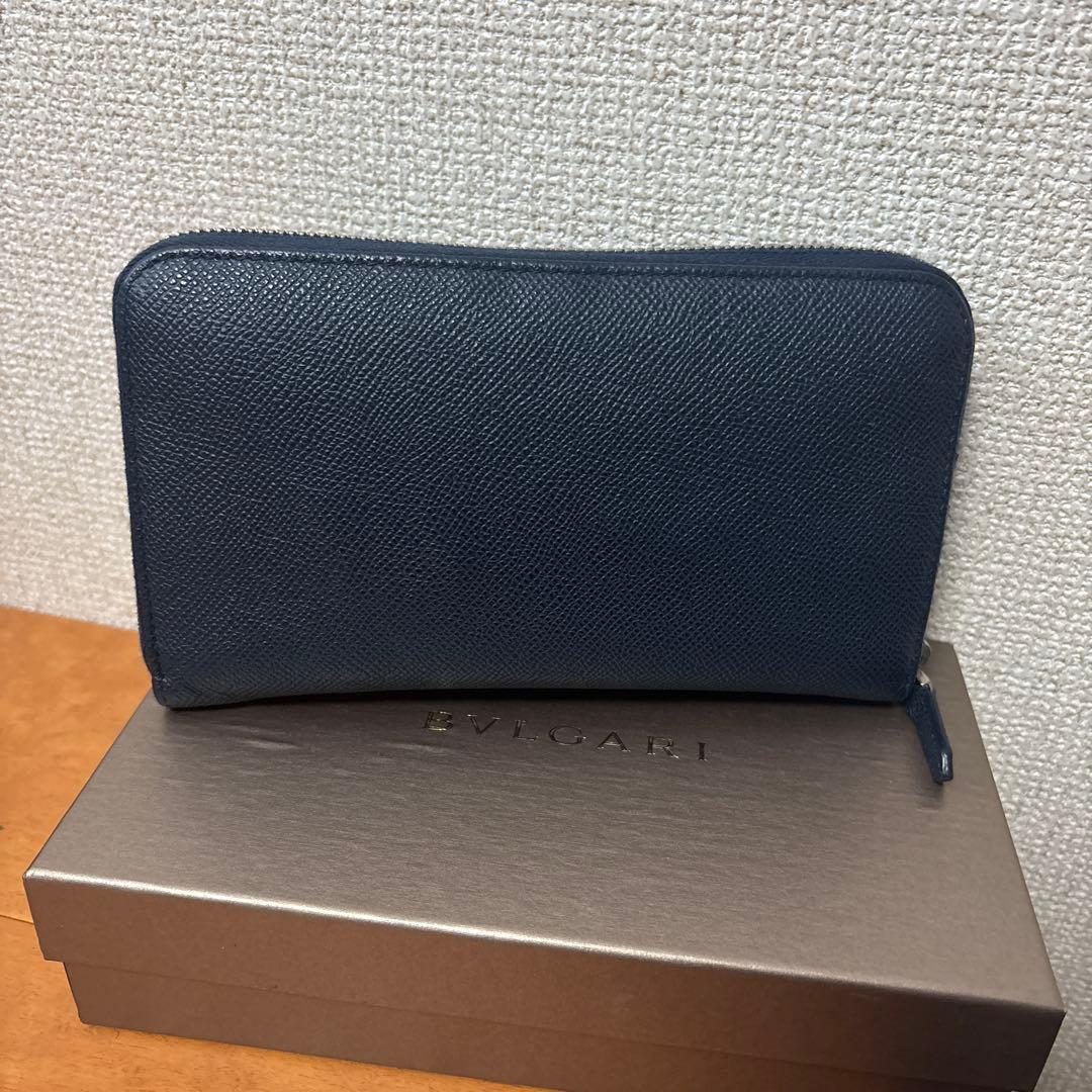 ブルガリ ブルガリマン ラウンドファスナー 長財布 ネイビー