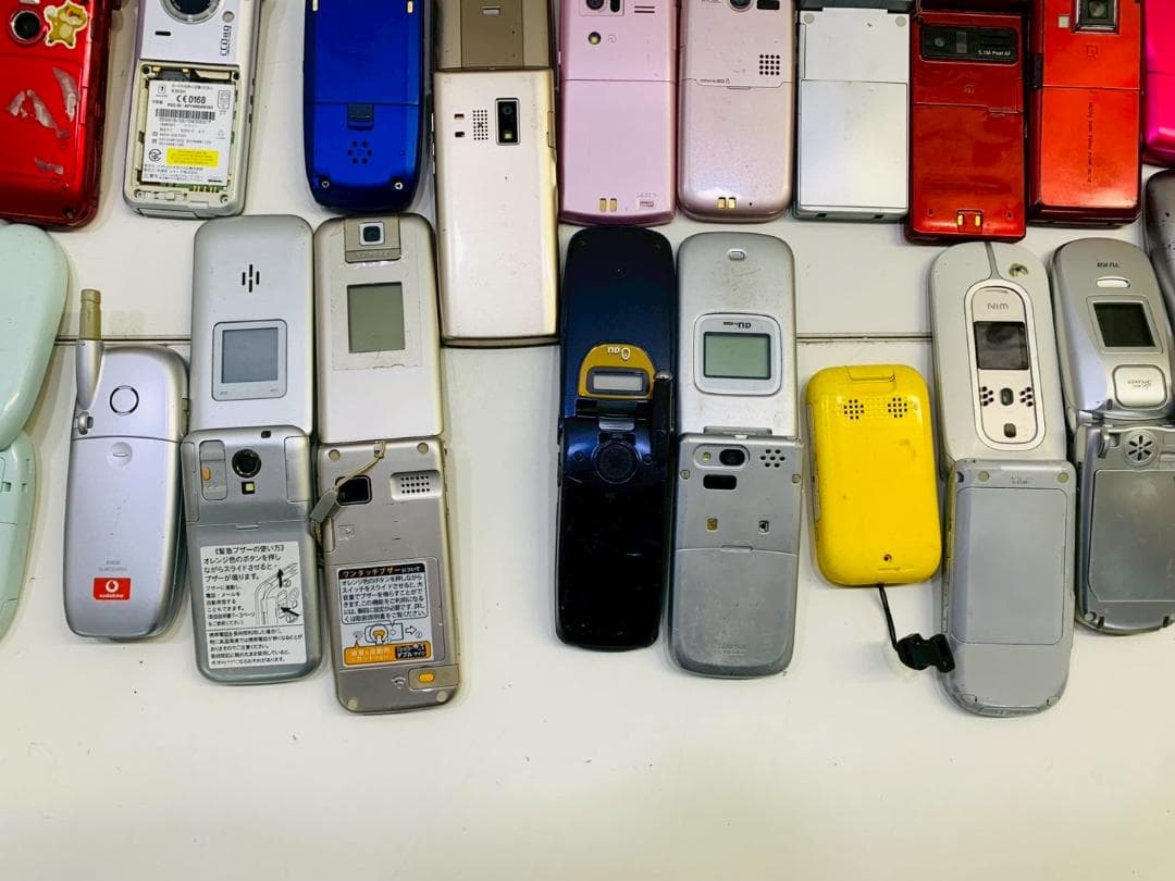 89Z 携帯電話 ガラケー 動作未確認品 修理パーツ取り/コレクション用