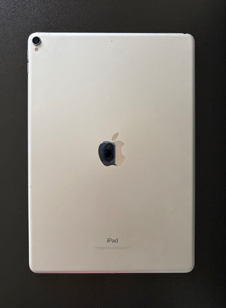 iPad Pro 10.5インチ　64GB