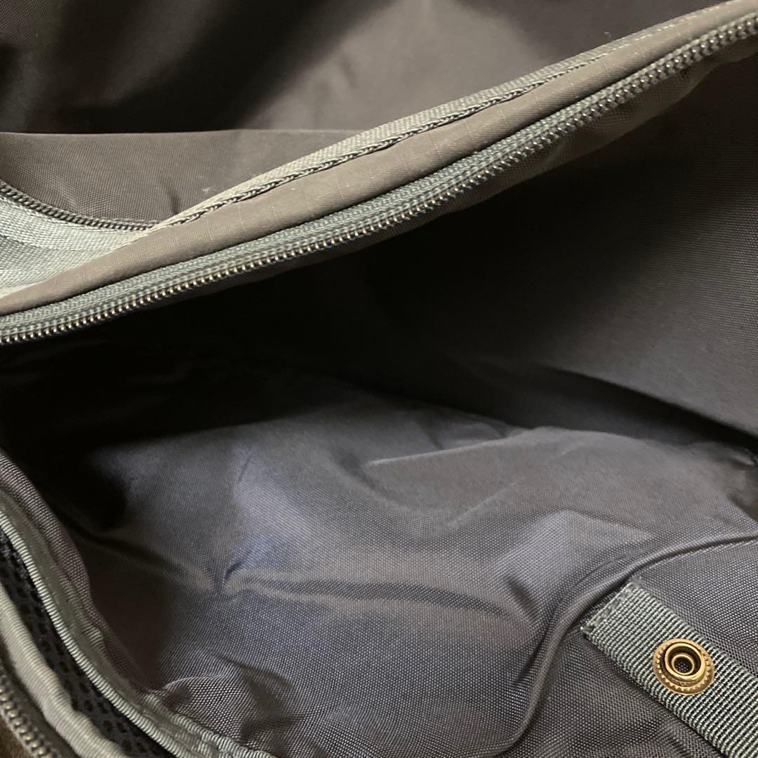 ブリーフィング　バッグ