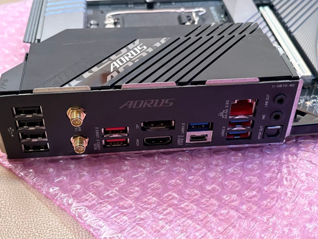 GIGABYTE Z690 AORUS ELITE AX マザーボード　ジャンク