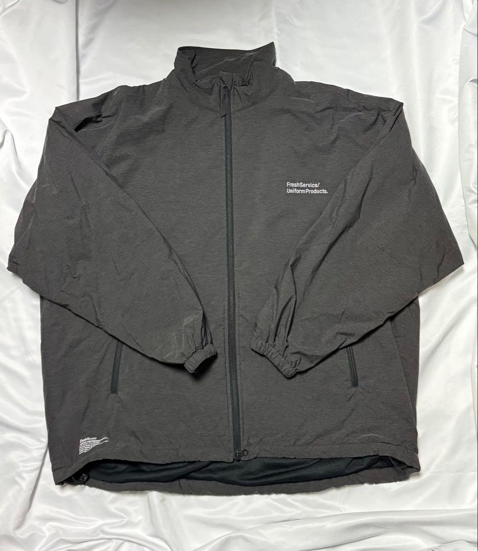 (美品)FreshService フレッシュサービス ナイロンジャケット グレー