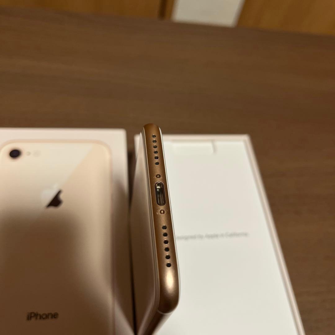 【美品】iPhone 8 64GB ゴールド