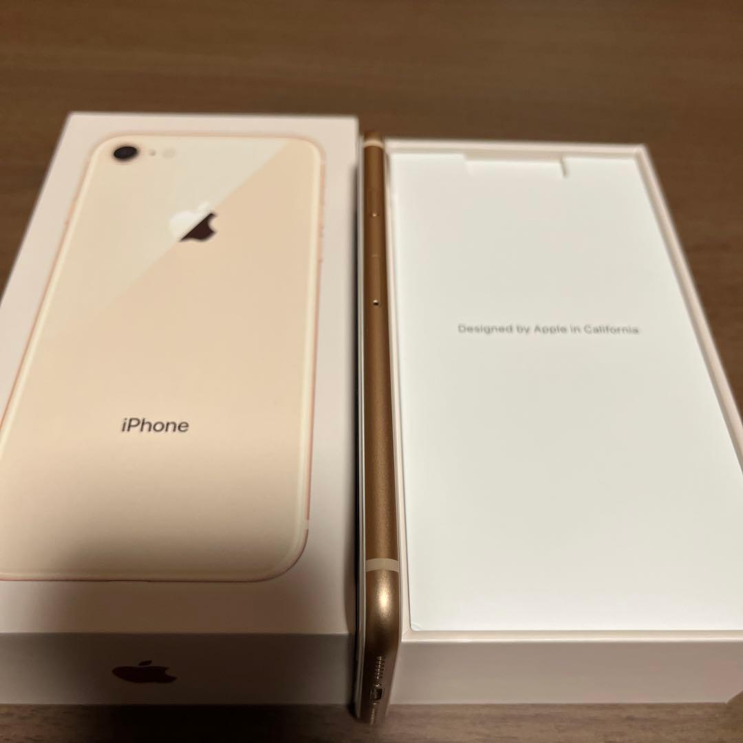 【美品】iPhone 8 64GB ゴールド
