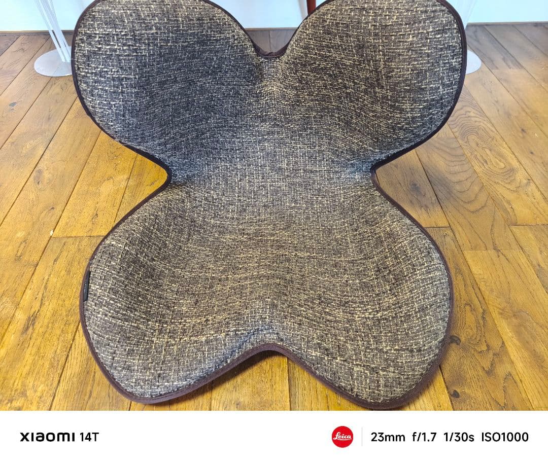 【美品】MTG 骨盤サポート　ボディメイクシート　スタイル　レッド ブラウン