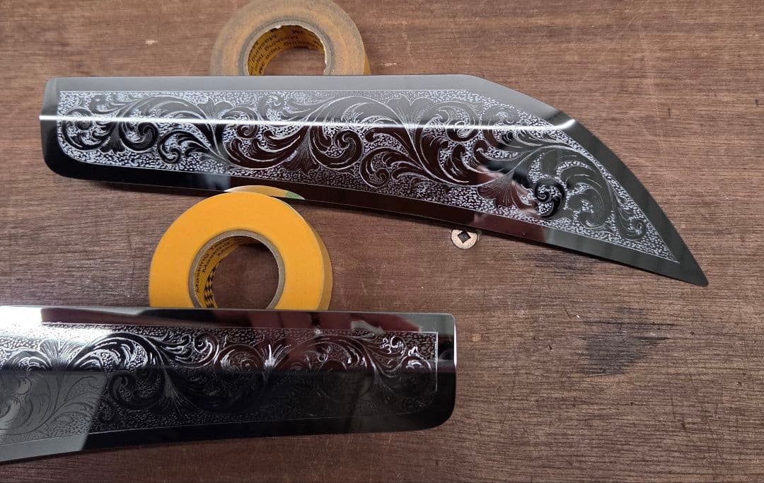 17プロフィア　ドアプロテクター唐草模様　削り込み加工