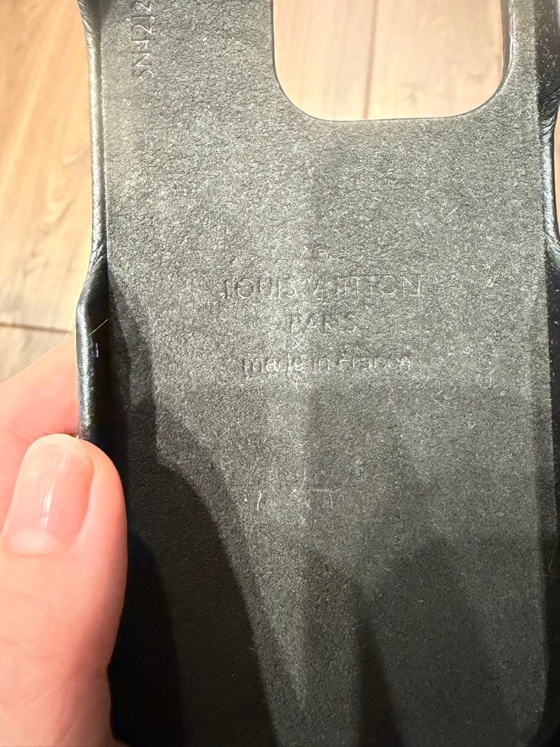 【週末限定価格】LOUIS VUITTON iPhone15pro ケース