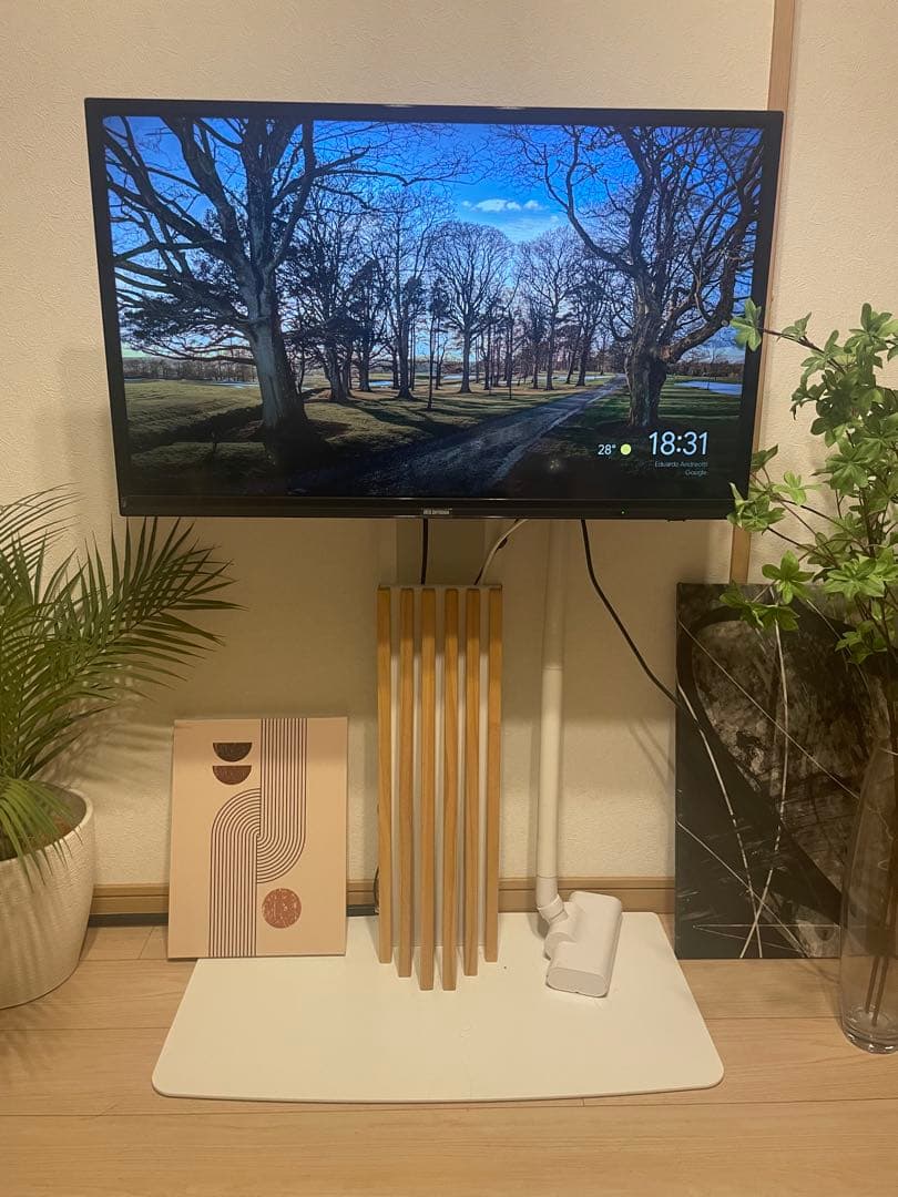 送料込み　32型液晶テレビ