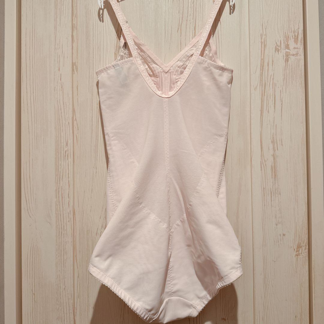 ワコール　トレフル　最高級　ボディスーツ　B70M　新品　匿名配送　ピンク系