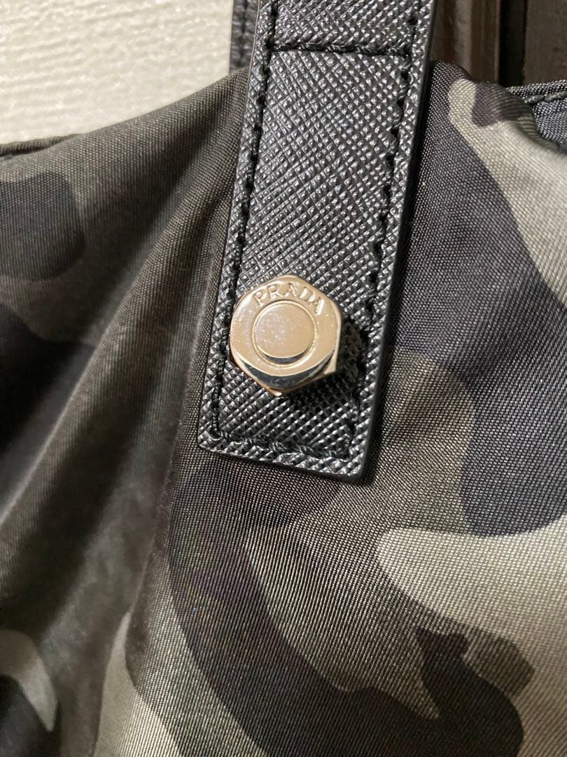PRADA カモフラージュ トートバッグ