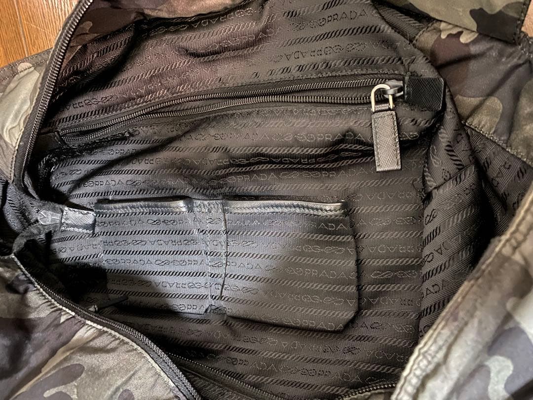 PRADA カモフラージュ トートバッグ