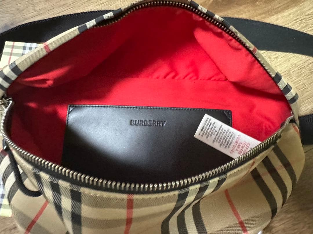 【極美品・正規品】BURBERRY ボディバッグ ウエストバッグ