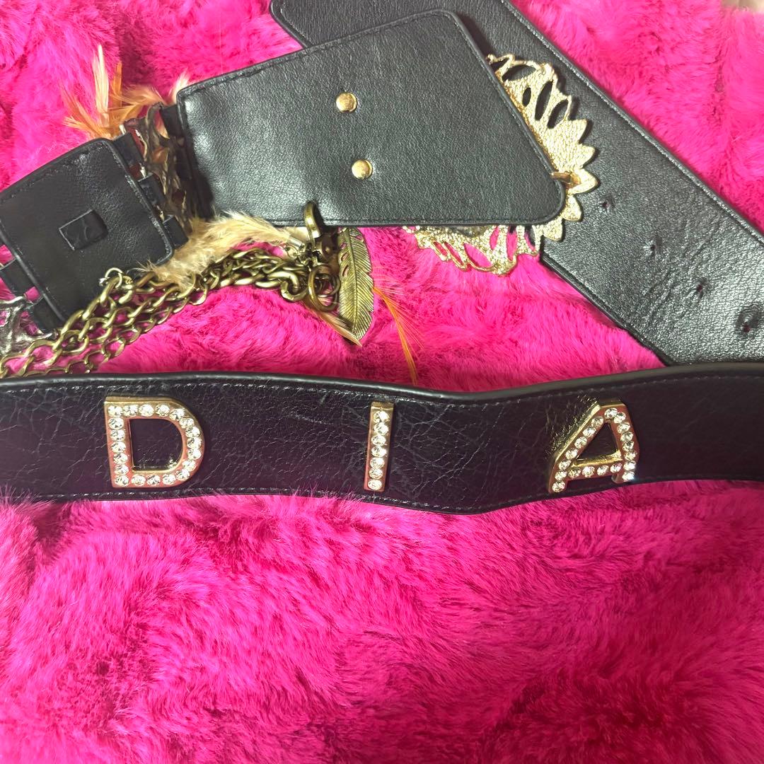 d.i.a クラウンバックルフェザーベルト