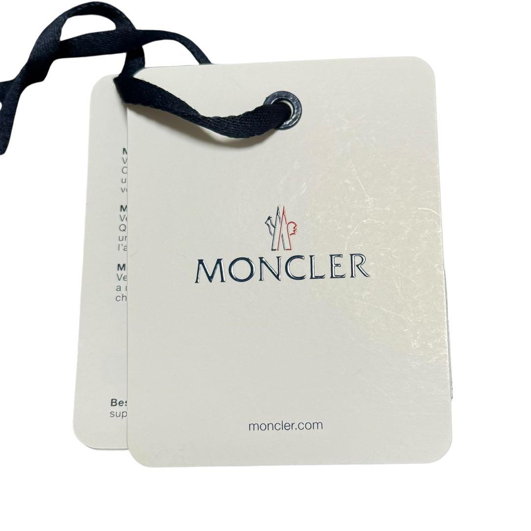 Moncler モンクレール ジレ型ロゴ パッチ キーリング key ring