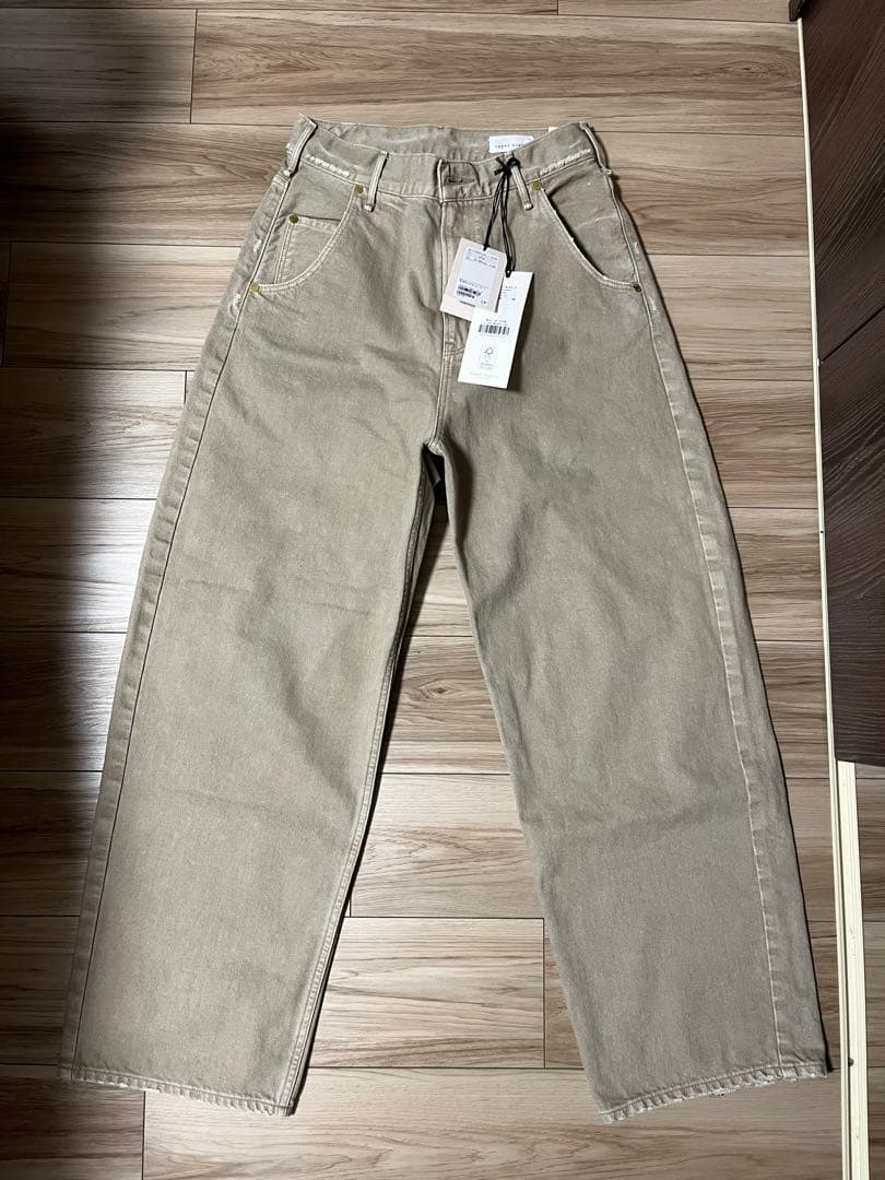 【タグ付】conteベージュ デニムパンツ　24