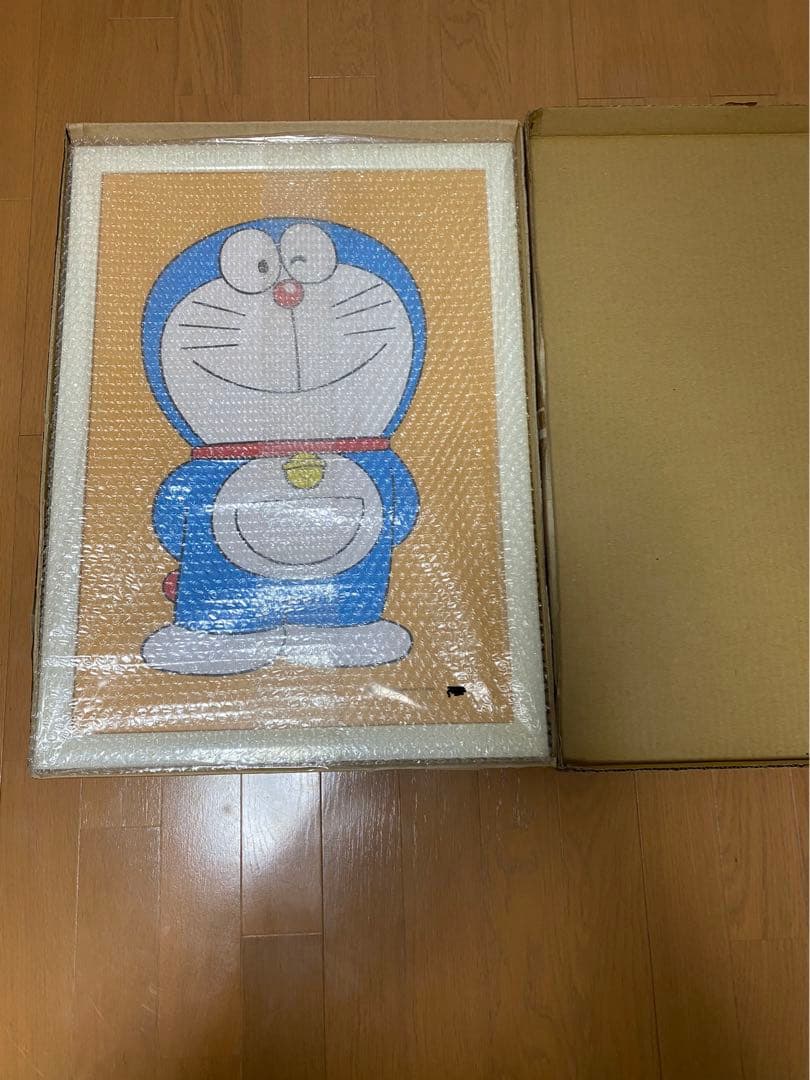 ドラえもん　超激レア　シリアルナンバー入り