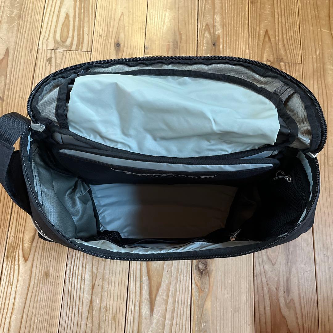 【美品】OSPREY torqueメッセンジャーバッグ ブラック オスプレー