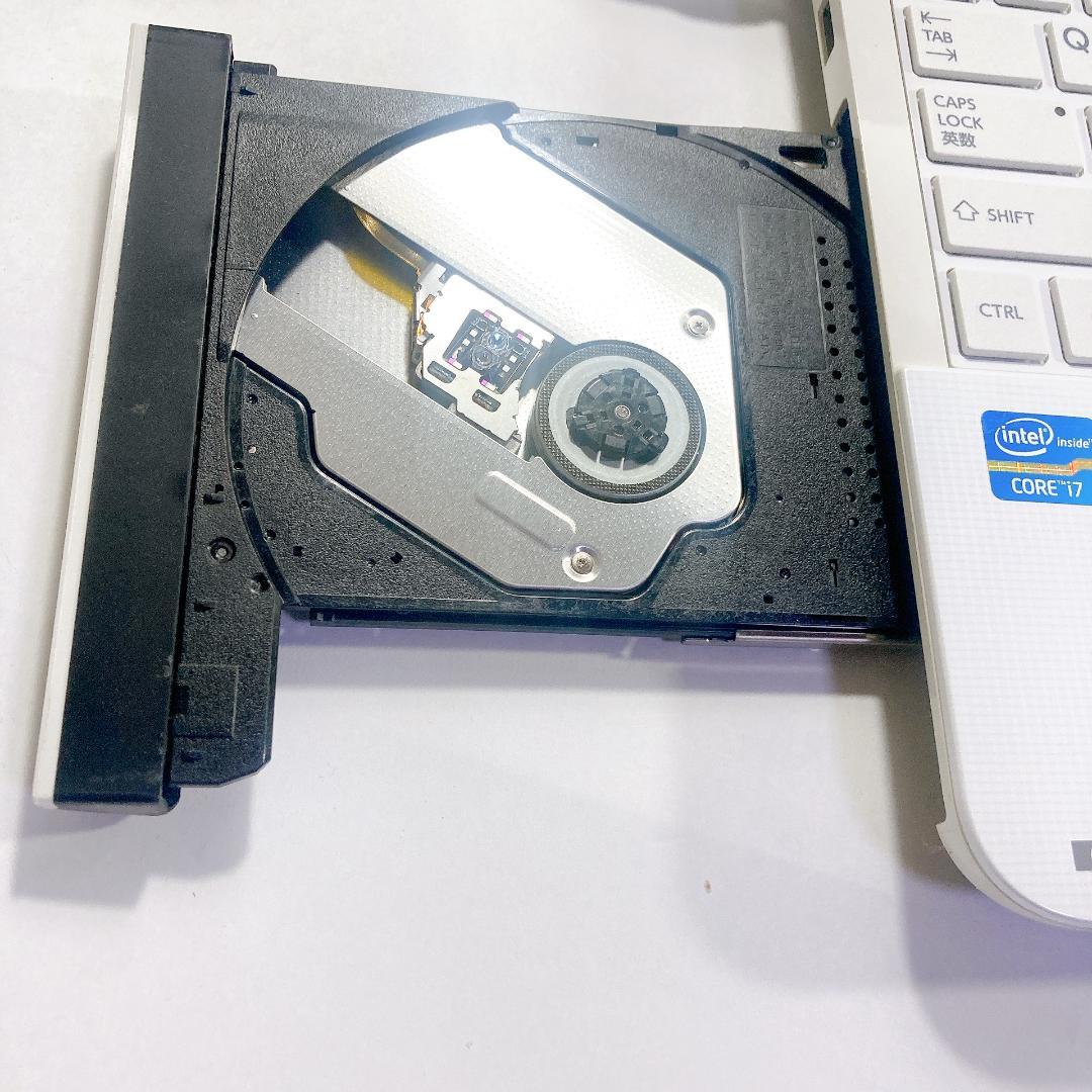 w118✨Core i7 /爆速SSD512GB/16GB /大画面✨ノートPC