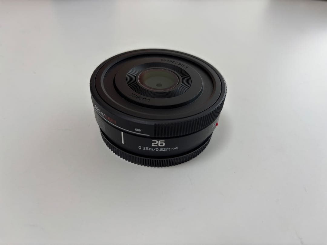lumix 26mm 単焦点レンズ f/8 S-R26