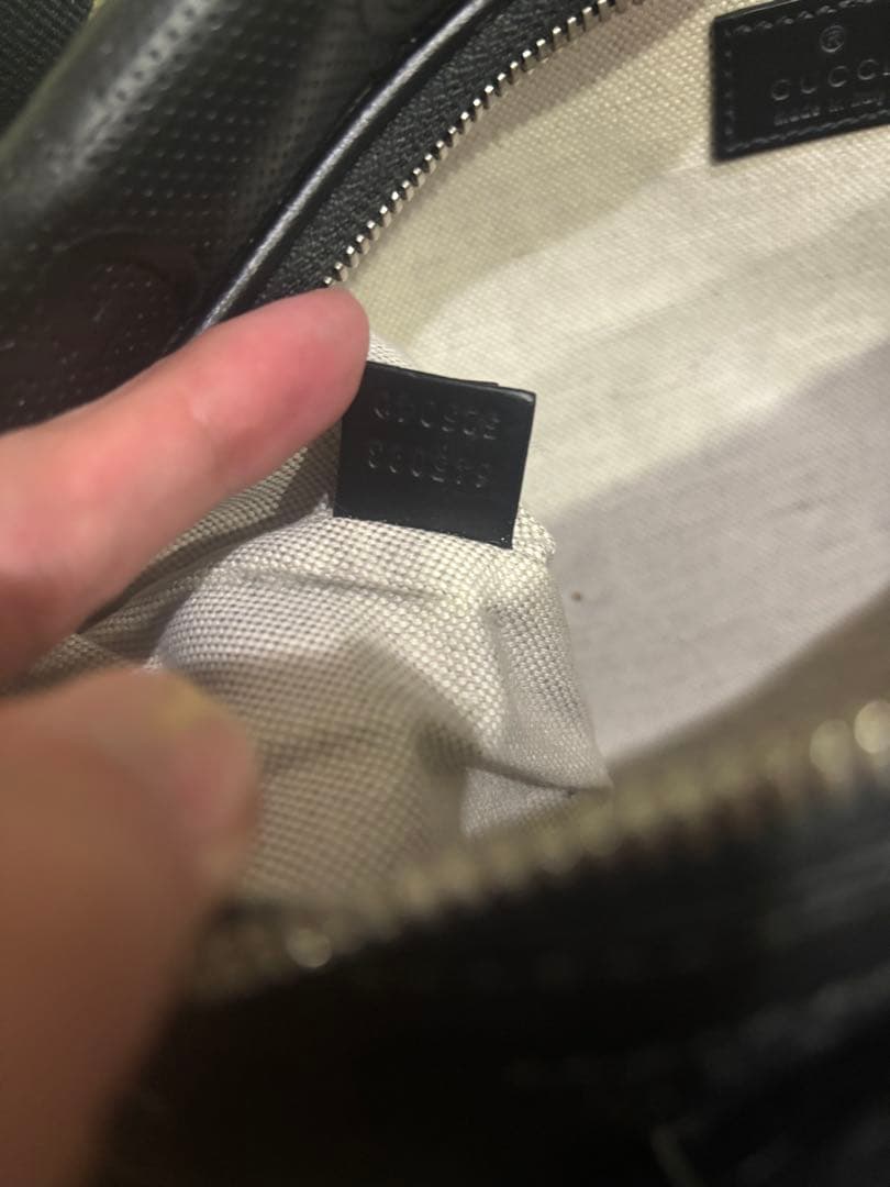 (めりかり)GUCCI グッチ GGエンボス レザー ベルトバッグ