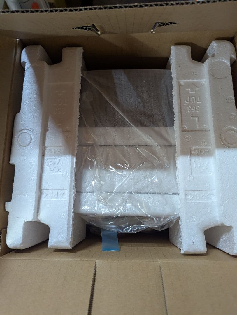 SHARP プラズマクラスター25000　加湿空気清浄機　KI-NS40W