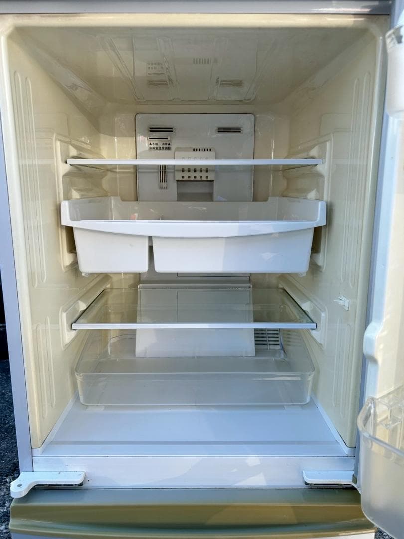 【配送・引き取り可】SHARP 冷凍冷蔵庫 137L 2010年製