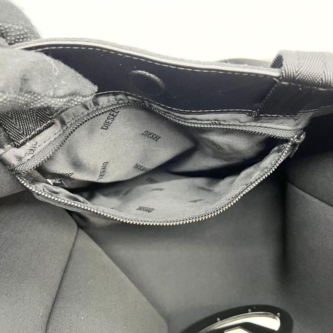 DIESEL HOLI-D SHOPPER EW トートバッグ ブラック A4可