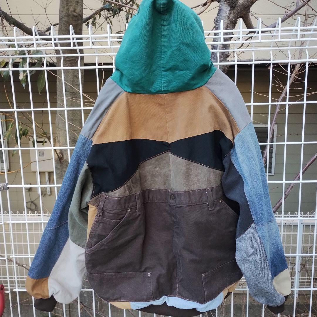 マ*ト様 カーハート　パッチワークデザイン 再構築　アクティブジャケット型　古着