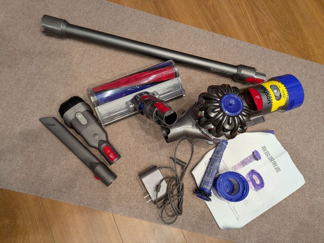 ダイソンクリーナーsv11