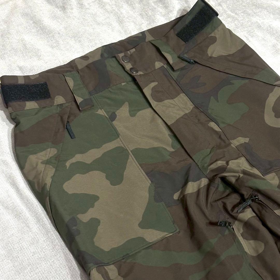 THE NORTH FACE ノースフェイス 迷彩スノーボードウェア カモフラ