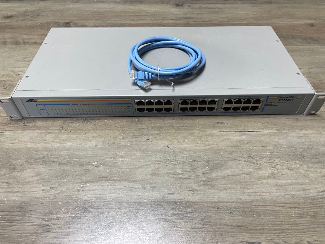 Allied TelesisCentreCOM GS924GTギガビットスイッチ