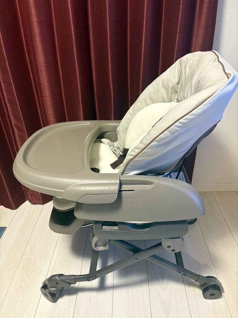 コンビ　ネムリラ　Auto Swing