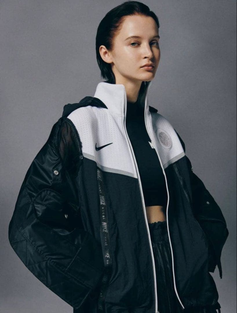 即完売品　NIKE × sacai レイヤードボンバージャケット