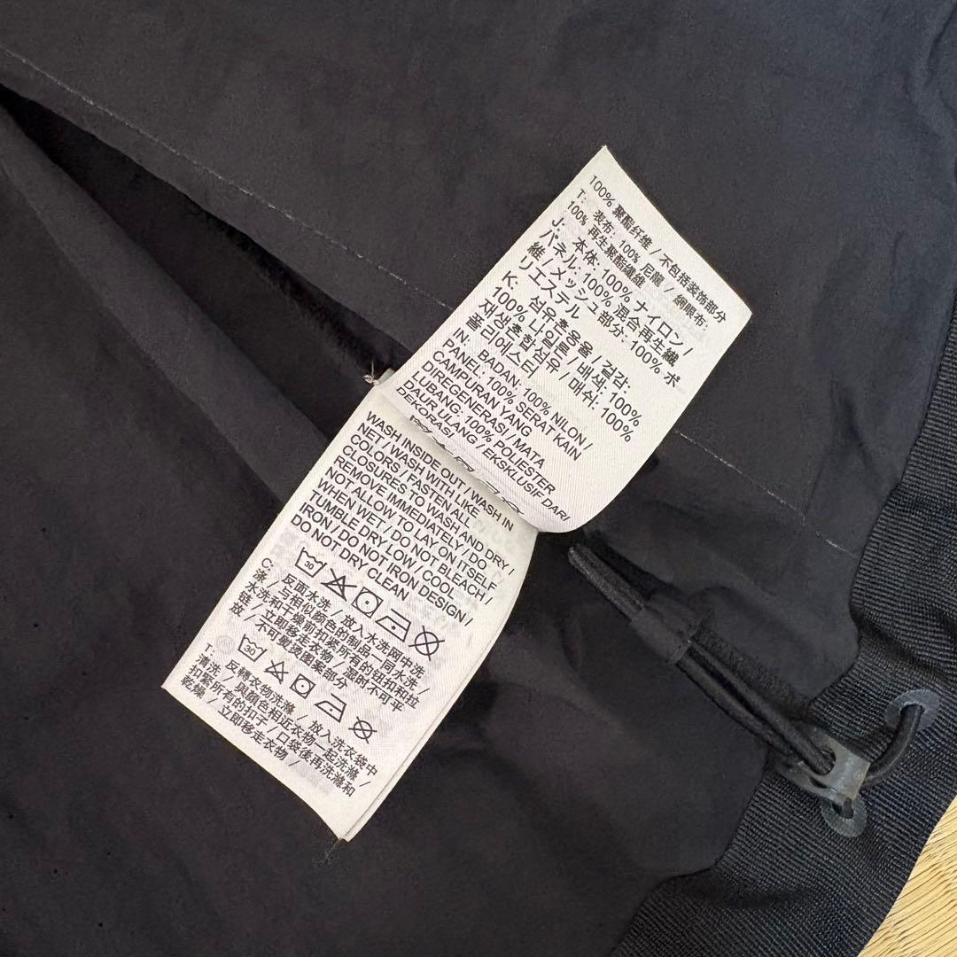 即完売品　NIKE × sacai レイヤードボンバージャケット