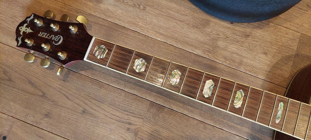 クラフターアコースティックギター 　ケース付き