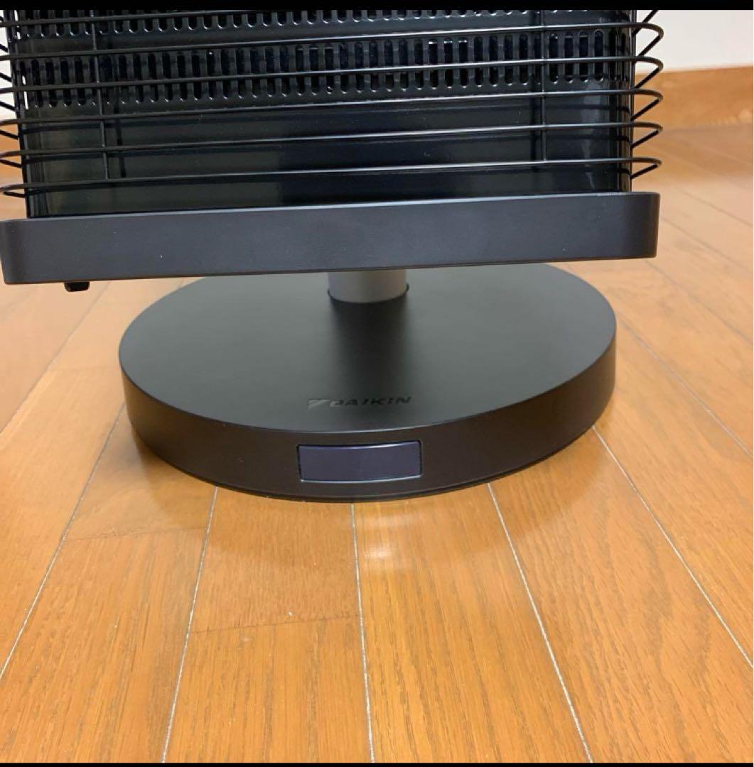 暖房機器DAIKIN製セラムヒート遠赤外線2023年式　早い者勝ち‼︎ 極暖