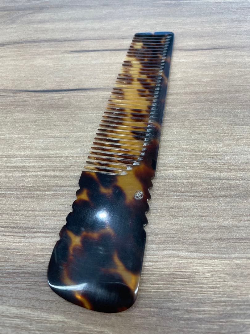 鼈甲・鼈甲櫛・櫛・くし・クシ・コーム・理容櫛・刈り込み櫛・理容師・床屋・散髪屋