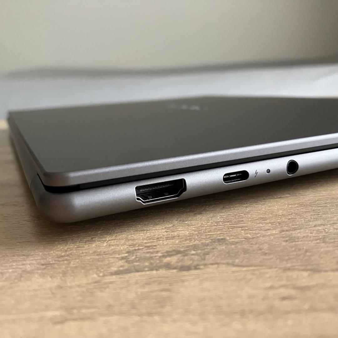 【新品同様】Yoga Slim 7i AuraEdition Gen9